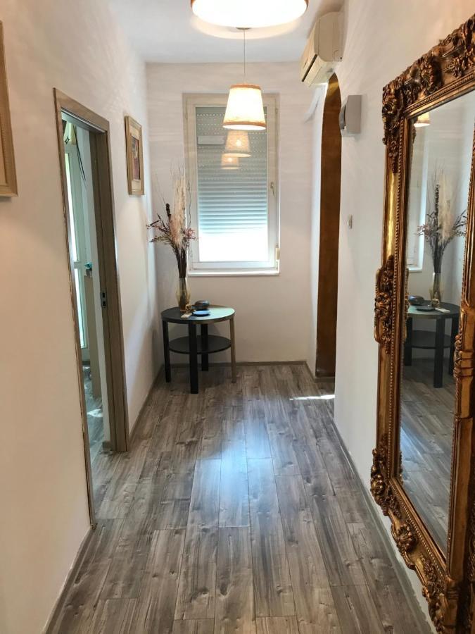 Năvodari Chiro'S Apartment المظهر الخارجي الصورة