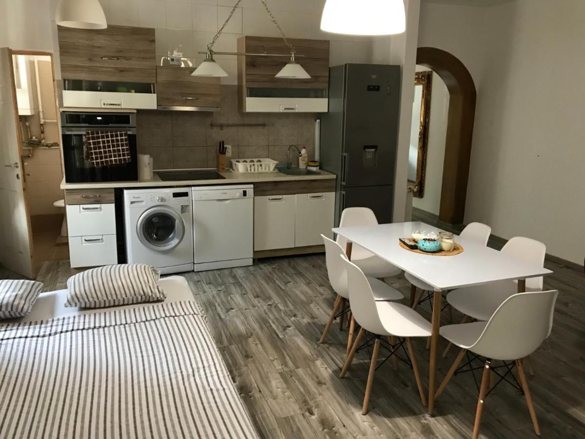 Năvodari Chiro'S Apartment المظهر الخارجي الصورة