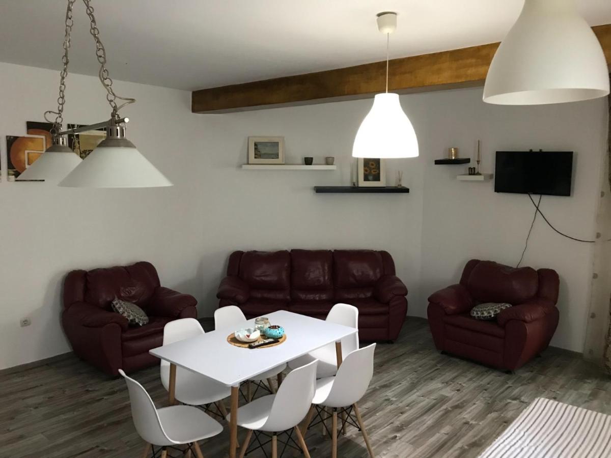 Năvodari Chiro'S Apartment المظهر الخارجي الصورة
